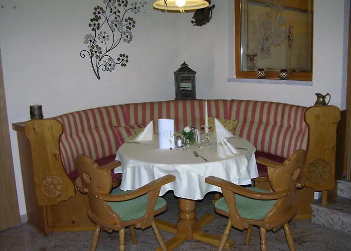 Garnihotel - Arberblick Hotell