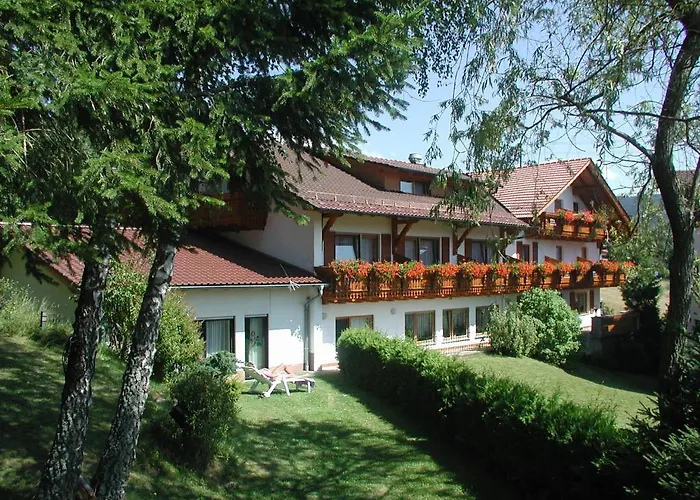 Garnihotel - Arberblick 3*