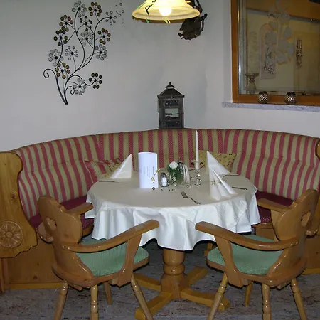 Garnihotel - Arberblick Hotell