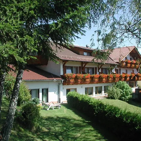 Garnihotel - Arberblick 3*